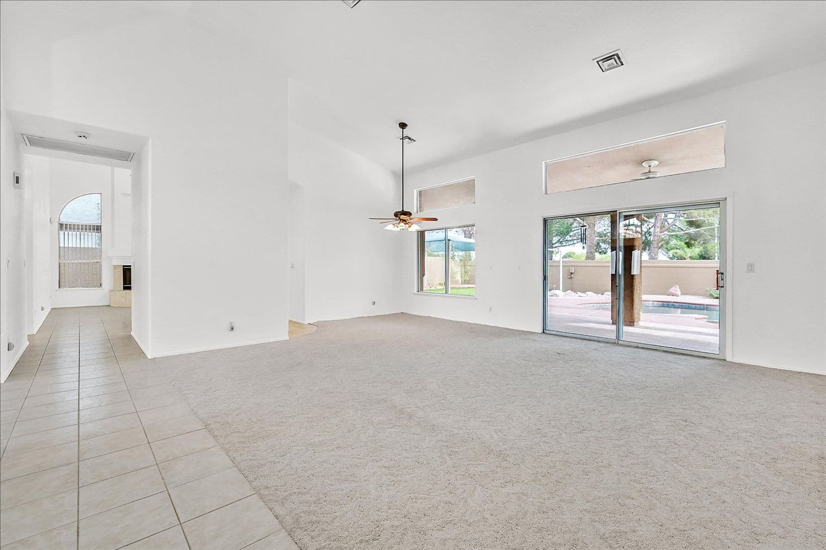 Las Vegas House: 1444 Castle Crest Dr