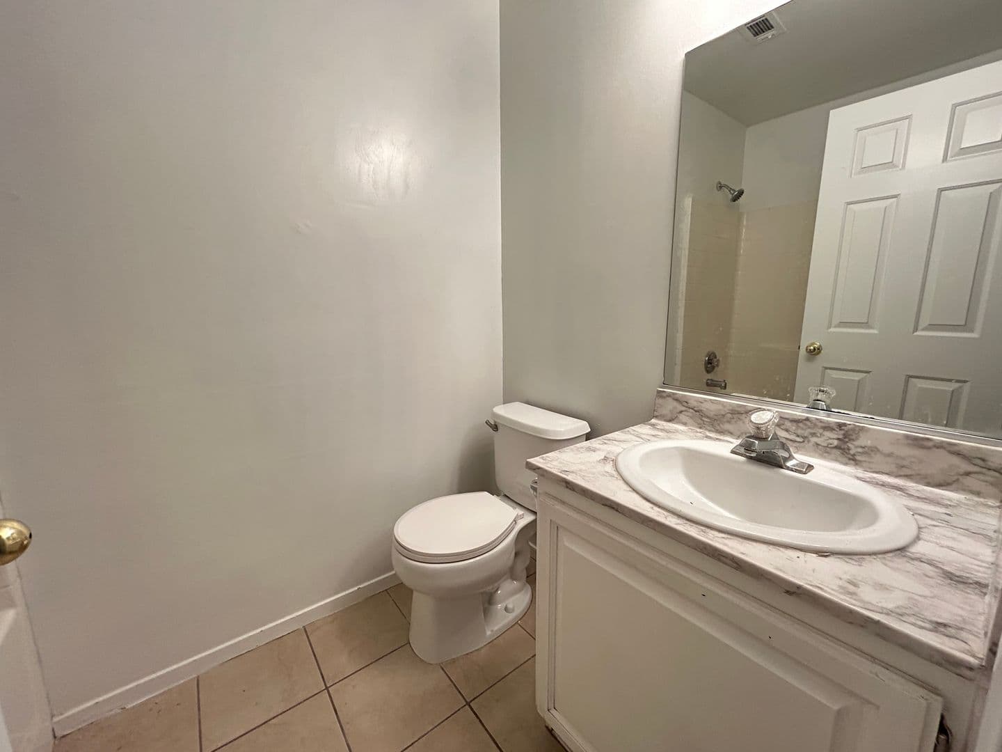 Las Vegas House: 645 Beresford Ave
