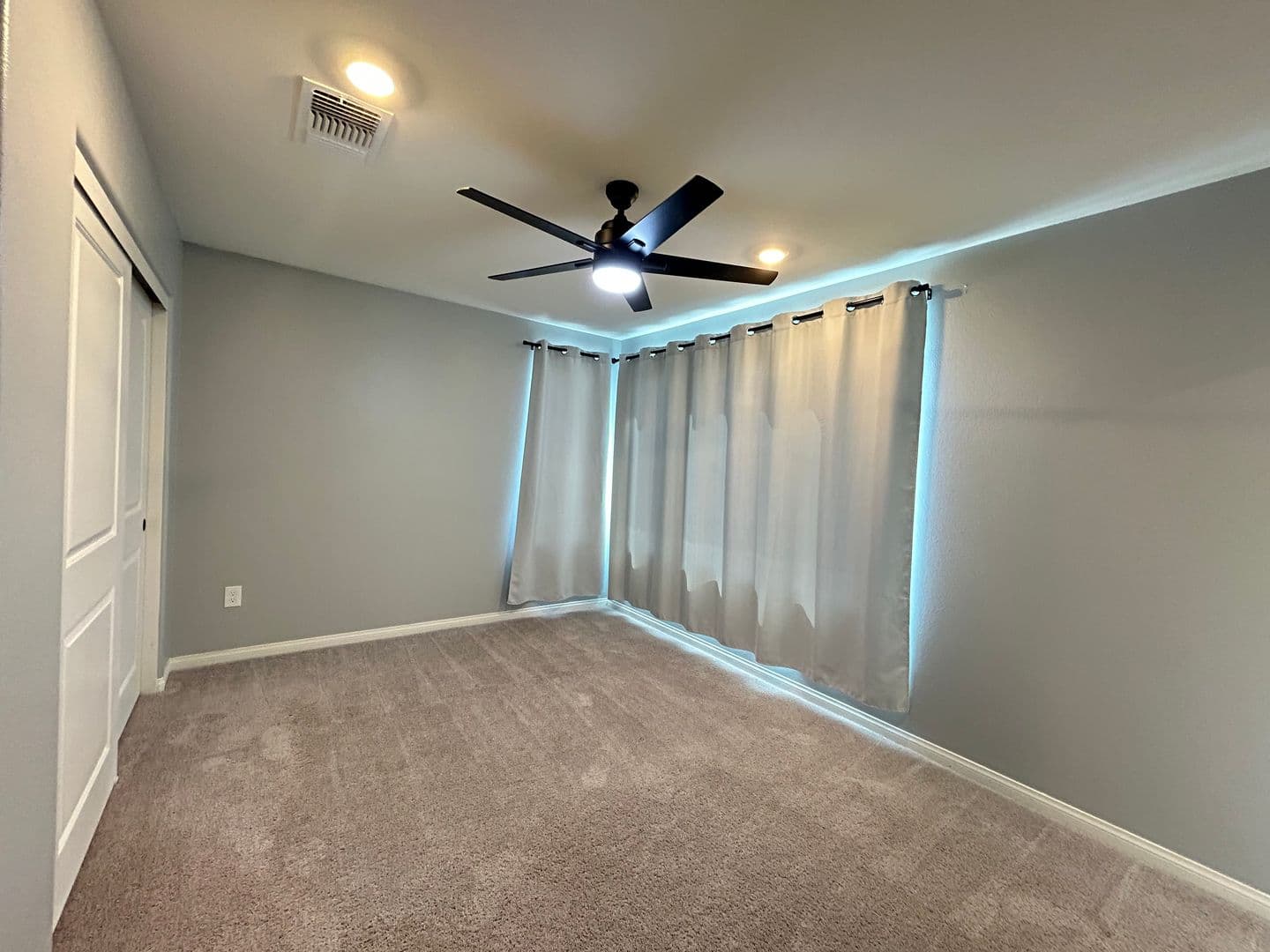 Las Vegas House: 10190 Natural Anchor St