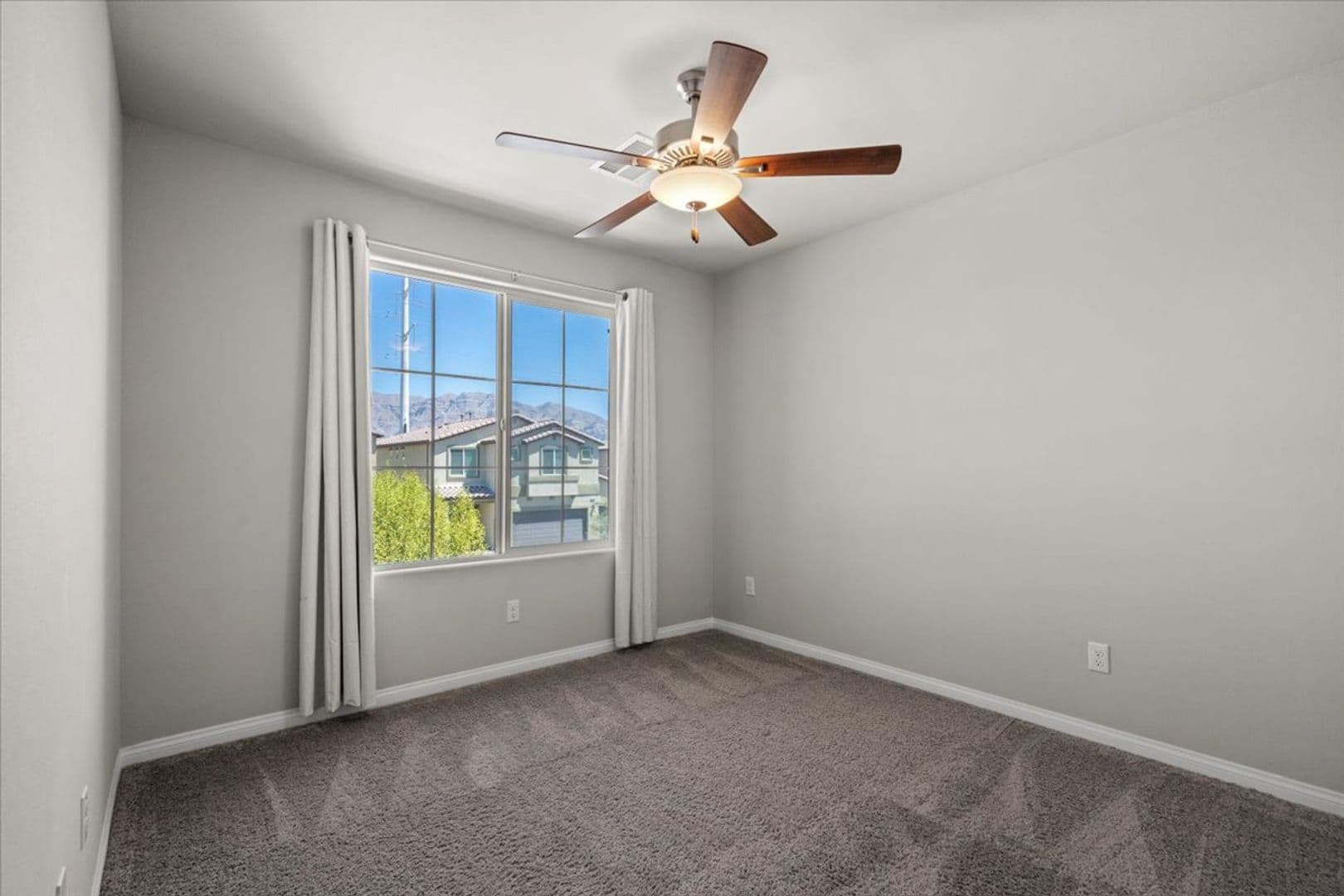 North Las Vegas House: 4035 Beech Fern Ave