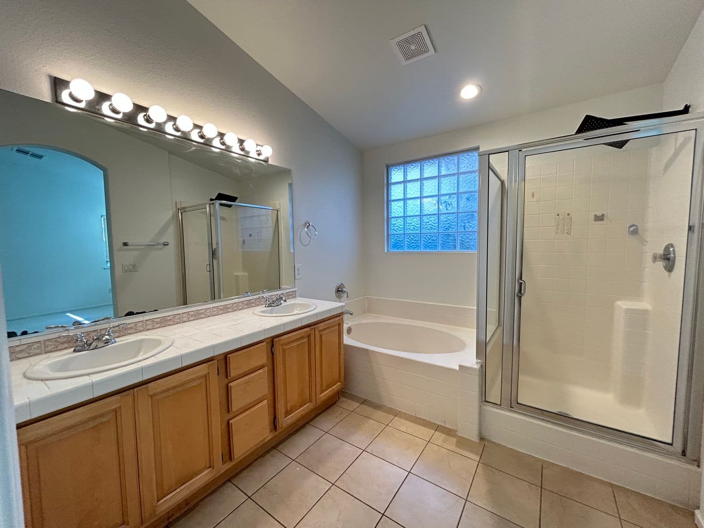 Las Vegas House: 645 Beresford Ave