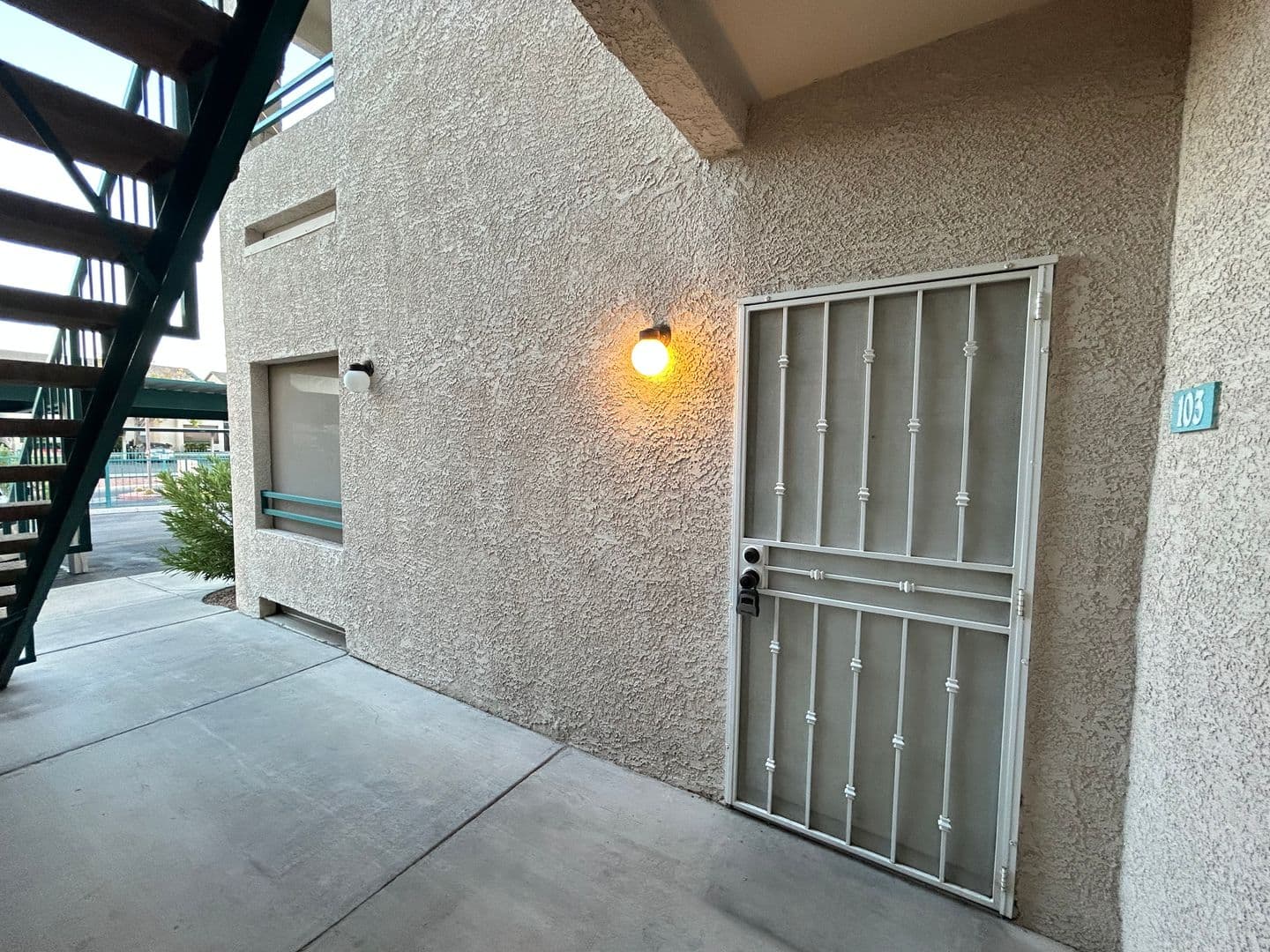 Las Vegas Condo: 5111 Lindell Rd Unit 103