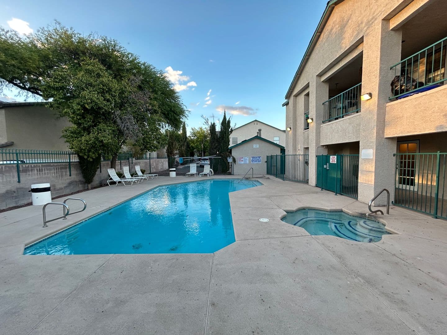 Las Vegas Condo: 5111 Lindell Rd Unit 103