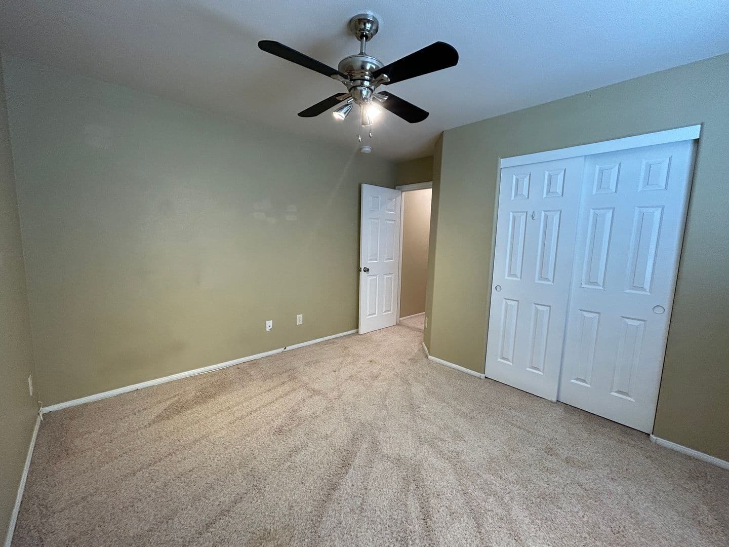Las Vegas House: 5223 Morning Splash Ave