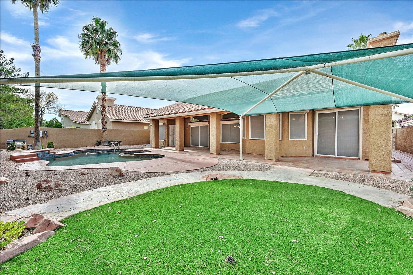 Las Vegas House: 1444 Castle Crest Dr