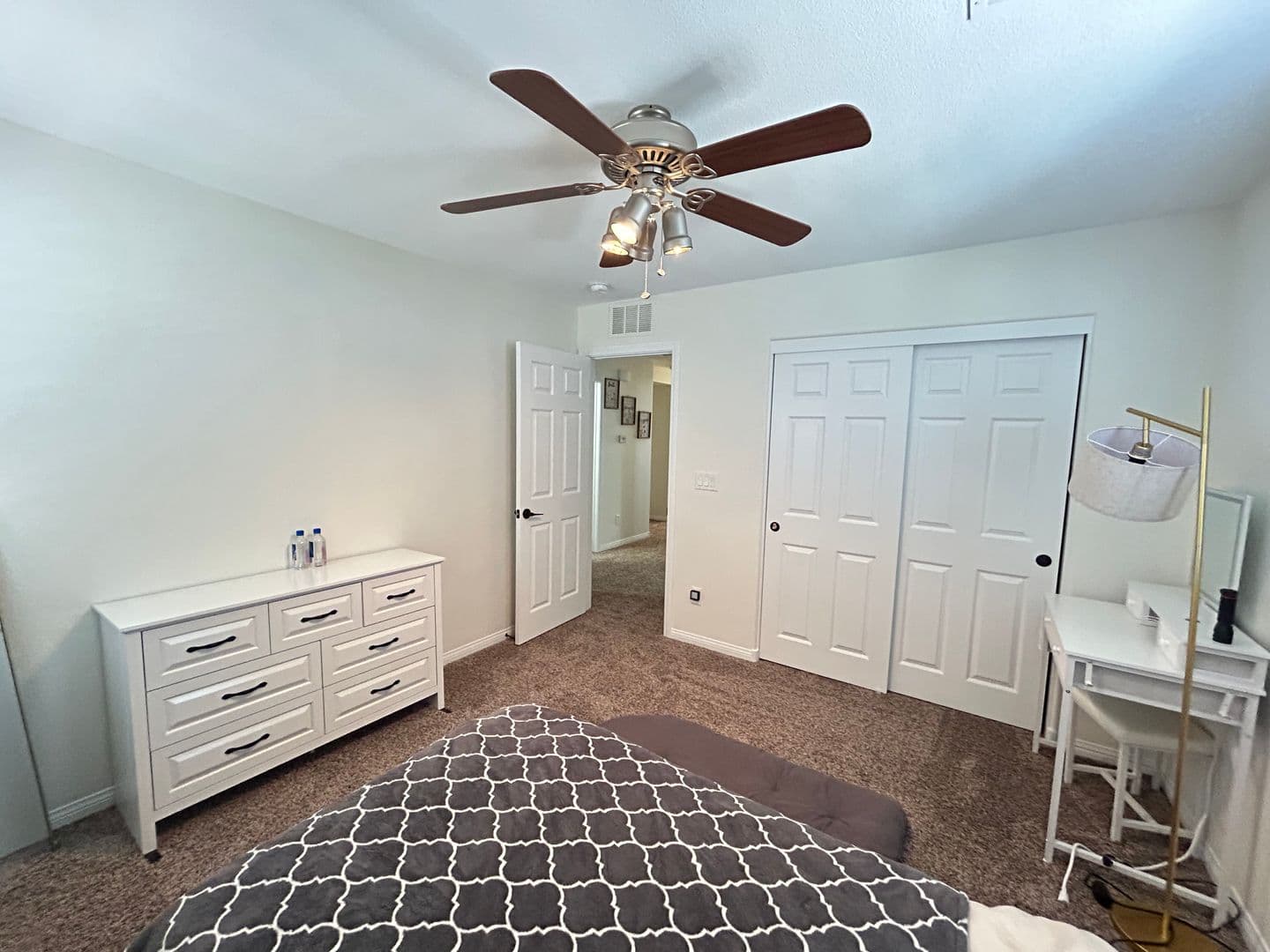 Las Vegas House: 10343 Beallsville St