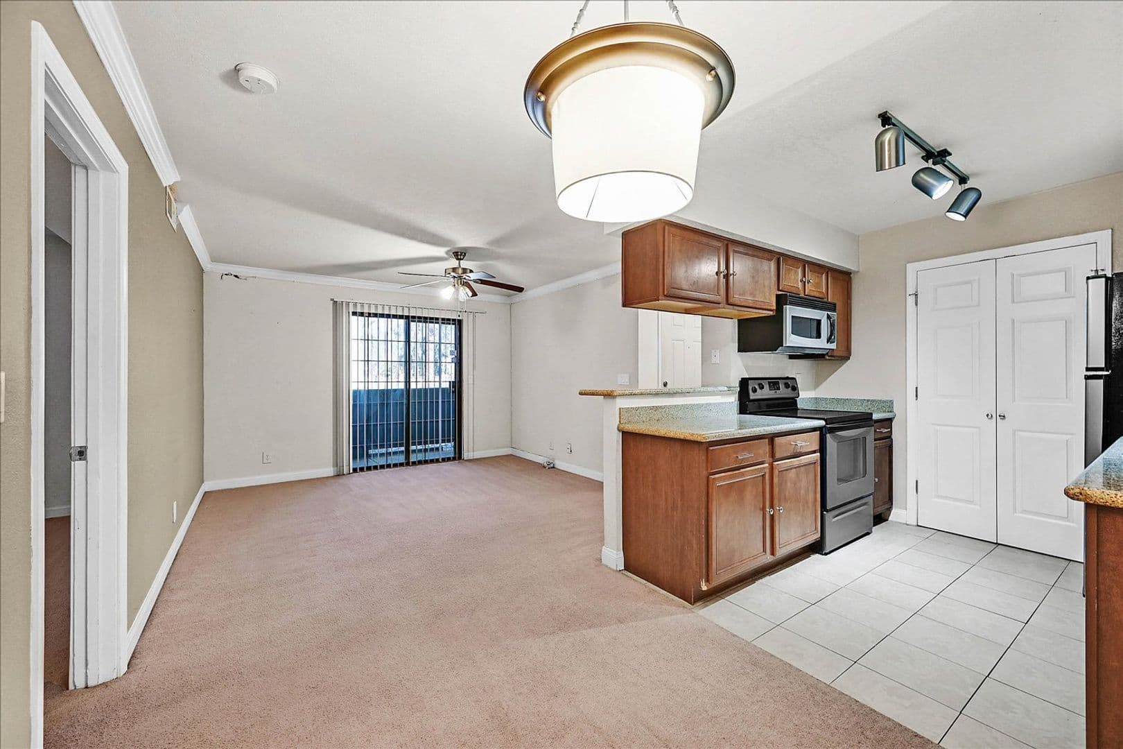 Las Vegas Condo: 3135 S Mojave Rd #156