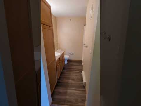 Grand Forks Apartment: 5152 10th Ave N