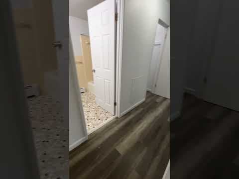 Lansing Condo: 1420 S Pennsylvania Ave. Apt.