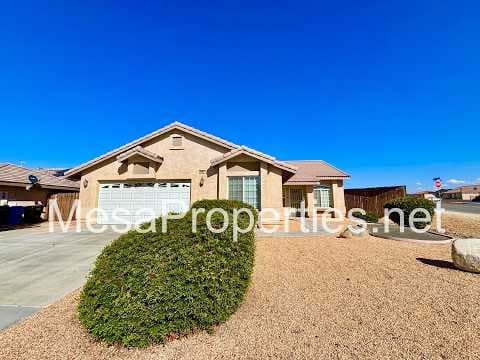 Victorville House: 13457 Fawncreek St.