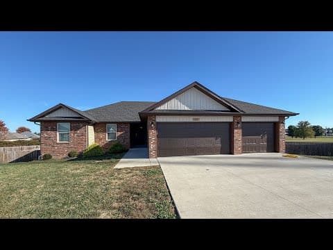 Rogersville House: 204 Hickory Hills