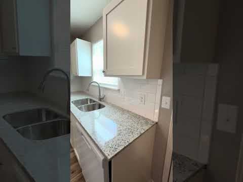 Fayetteville House: 506 N Betty Jo Drive