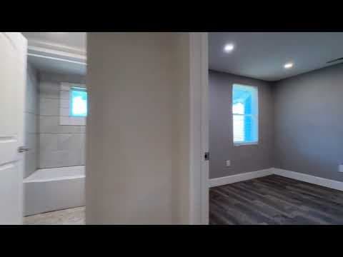 Wilmington House: 565 Manly Ave