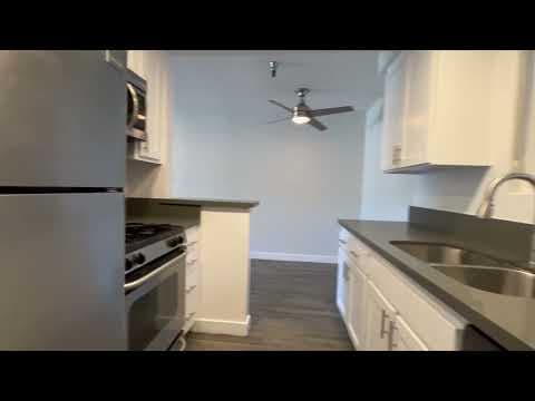 Los Angeles Condo: 110 S. Sweetzer Ave