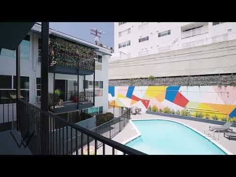 West Hollywood Condo: 8375 Fountain Ave
