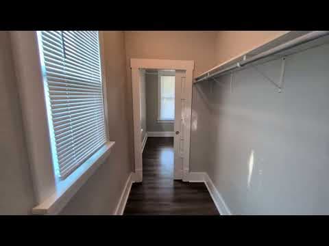 Peoria House: 608 West Loucks Avenue