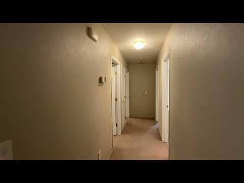 Fayetteville Condo: 886 N Daisy Ln