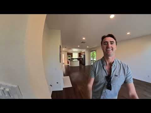 Redondo Beach Townhome: 84 Palos Verdes Blvd