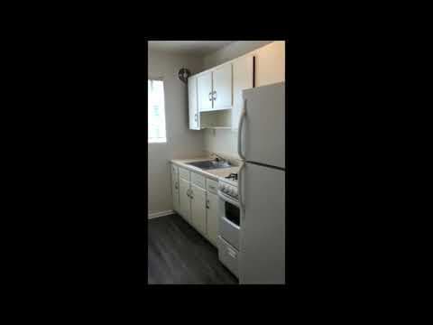 Columbus Condo: 195 Clifton Ct.