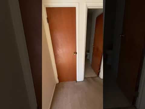 Des Moines Condo: 3727 University Ave