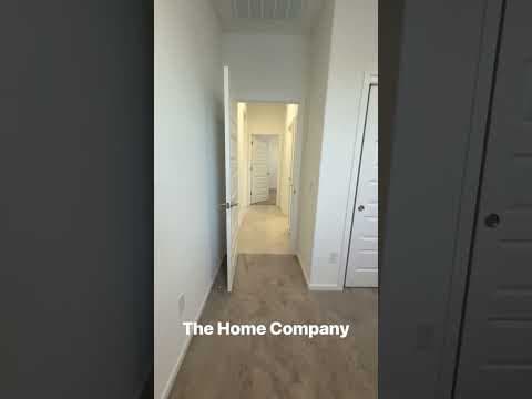 Sahuarita House: 700 W Calle El Acuario