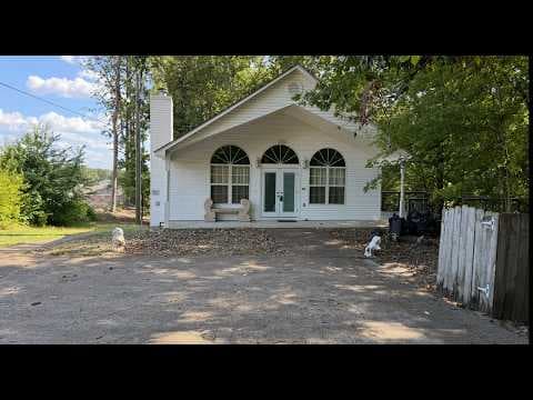 Little Rock House: 13301 Kanis Rd.
