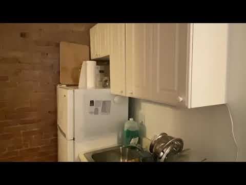 Boston Apartment: 28 S Huntington Ave