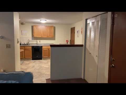 Leominster Apartment: 73 Manchester St
