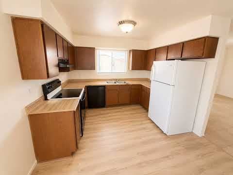 Mesa Condo: 3128 E Cicero St