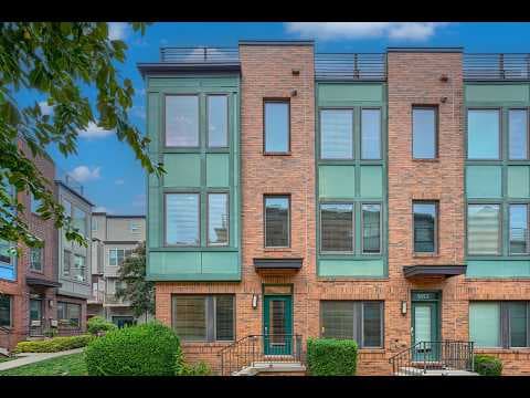 Hyattsville Townhome: 5650 46th Pl