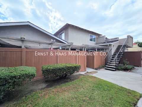 Cerritos House: 12526 Cuesta Dr.