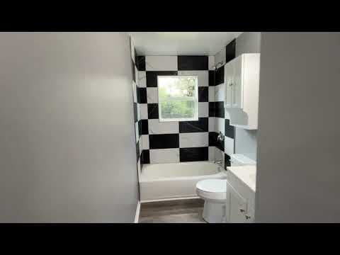 Roanoke House: 1513 Carlisle Ave SE