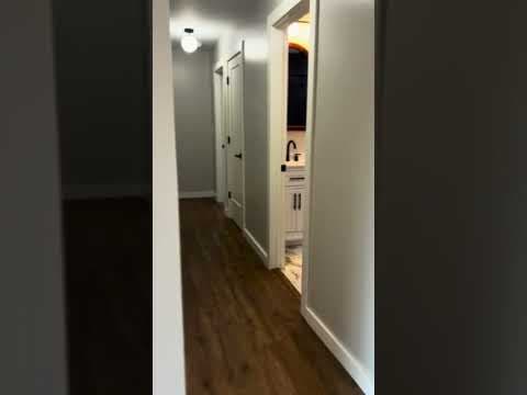 Bentonville House: 809 Carson Drive