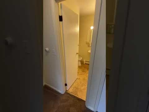 Des Moines Condo: 3727 University Ave
