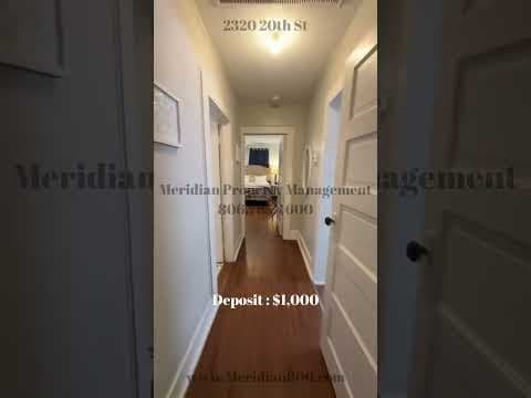 Lubbock House: 2320 20th St