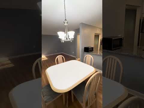 Walpole Condo: 700 East St