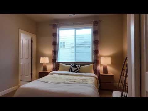 Sammamish House: 1894 211th Ave SE