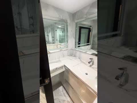 Long Beach House: 2601 E Ocean Blvd