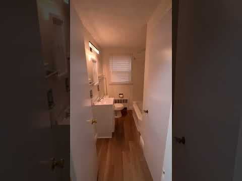 Omaha Apartment: 4732 Chicago St