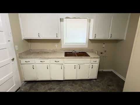 Bessemer House: 726 19th Street South