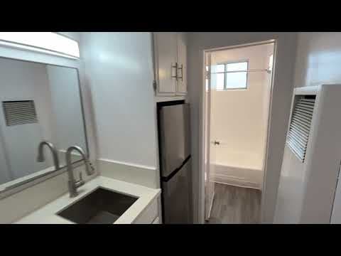 Los Angeles Condo: 1275 Federal Ave