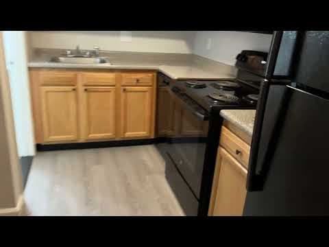 Marlborough Apartment: 85 Broad St