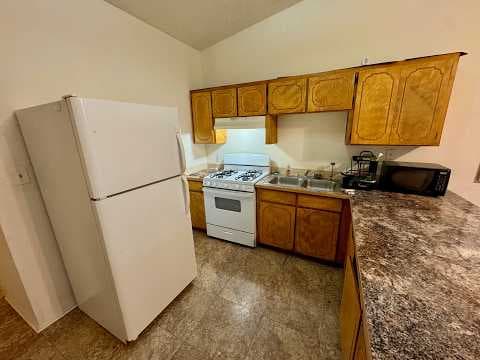 Bisbee Condo: 105 Wolverine St