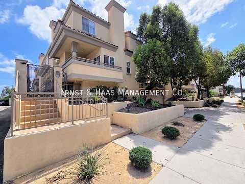 Long Beach Condo: 3546 Linden Ave.