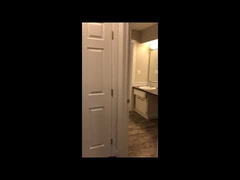 Columbus Condo: 1605 Roxbury Rd.