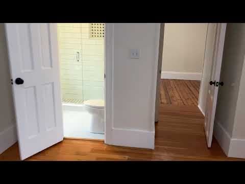 New Bedford Apartment: 81 Summer St
