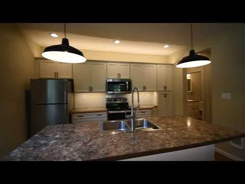 Eugene Condo: 754 W. 12th Avenue