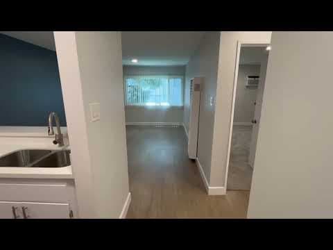 Tarzana Condo: 5405 Lindley Avenue