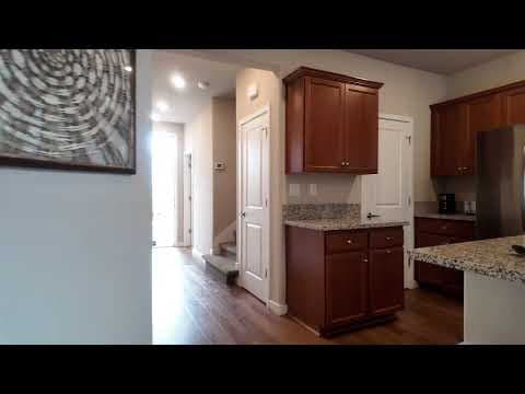 Sacramento House: 1618 Pagoda Lane
