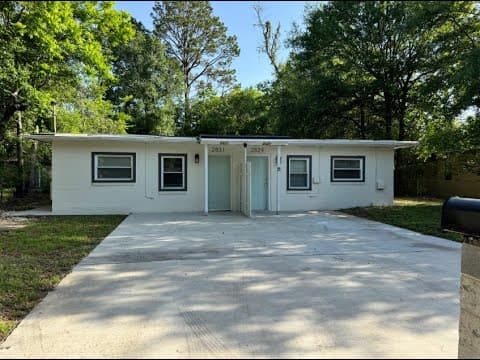 Jacksonville House: 2831 West 6th Street
